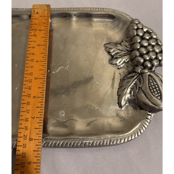 BETTY BARRENA ORNATE FRUITED PEWTER SERVING TRAY MEXICO GRAPES PEARS - Picture 6 of 7